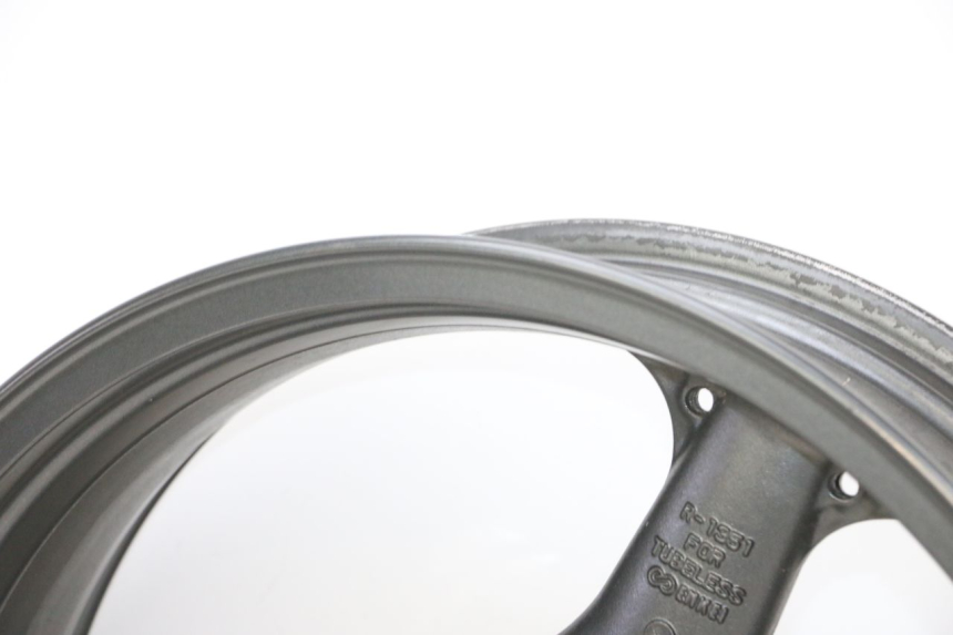 photo de HINTERRADFELGE KAWASAKI ZR 7 750 (1999 - 2004) - Detaillierte Sichtprüfung