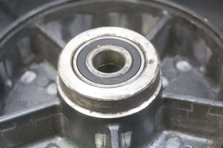 photo de HINTEN FELGE KAWASAKI ZX-6R ZX6R 600 (1995 - 1997) - Detailansicht des Bauteils