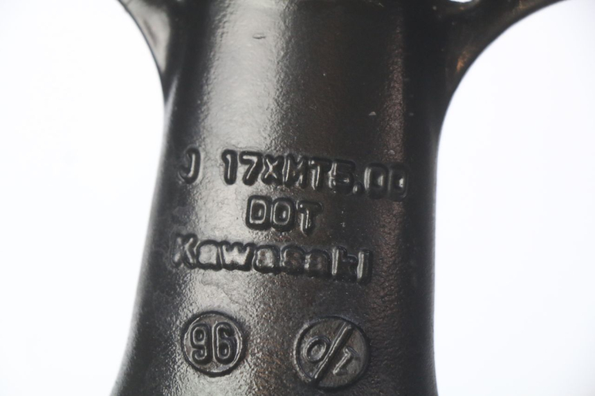 photo de HINTEN FELGE KAWASAKI ZX-6R ZX6R 600 (1995 - 1997) - Technische Nahaufnahme