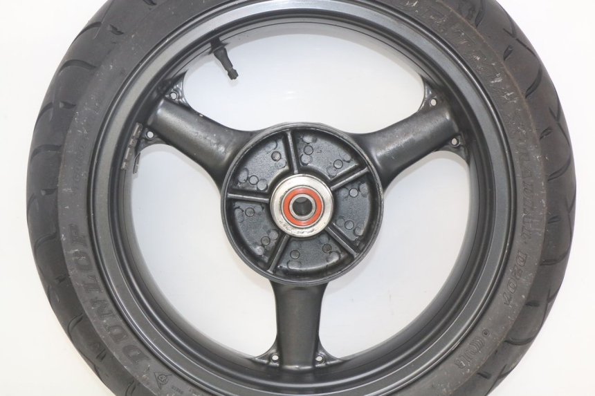 photo de HINTEN FELGE KAWASAKI ZX-6R ZX6R 600 (1995 - 1997) - Fokus auf die Struktur