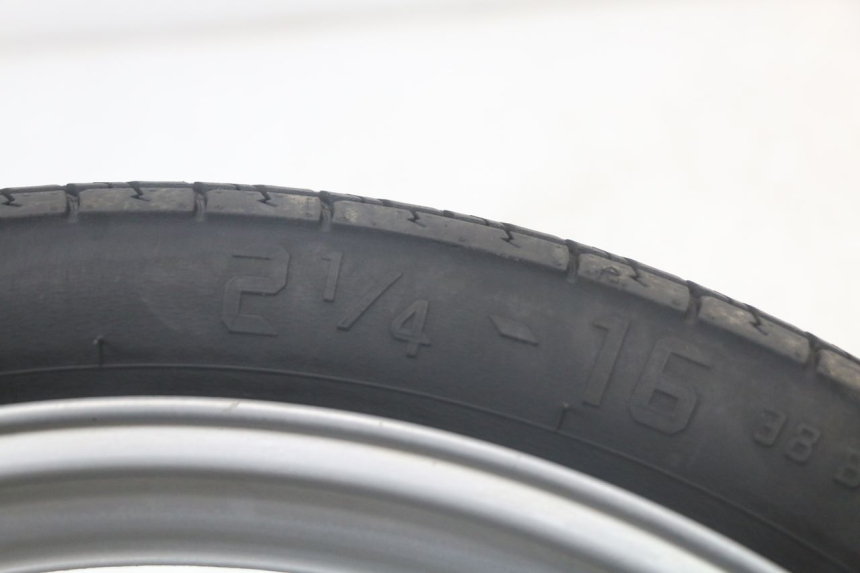 photo de VORDERRADFELGE PEUGEOT 103 VOGUE VS2 50 (2004 - 2017) - Weitere Ansicht des Artikels