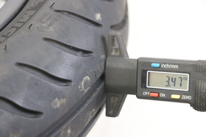 photo de VORDERRADFELGE YAMAHA AEROX 2T 50 (2013 - 2017) - Detailansicht des Bauteils