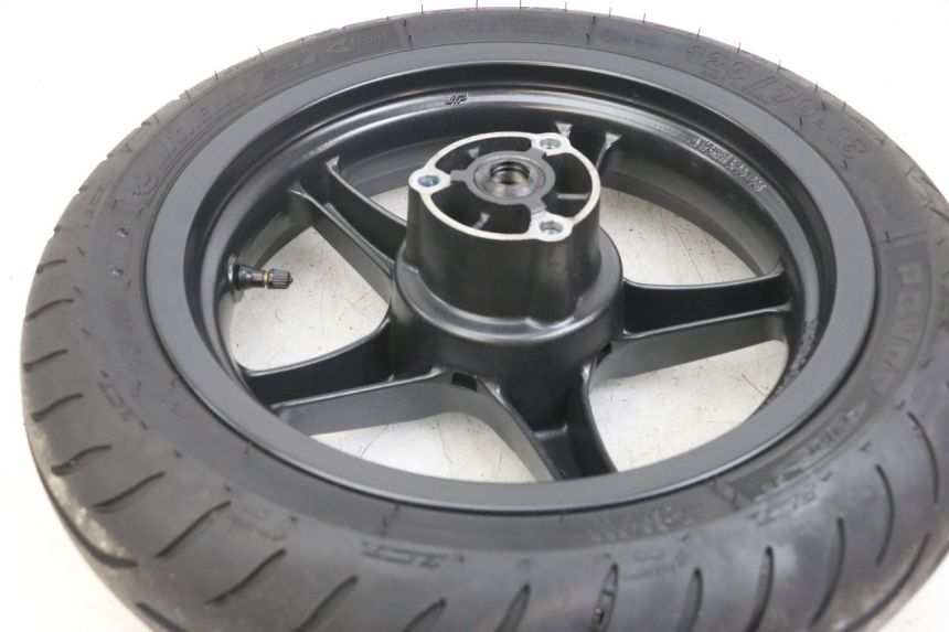 photo de VORDERRADFELGE YAMAHA AEROX 2T 50 (2013 - 2017) - Technische Nahaufnahme