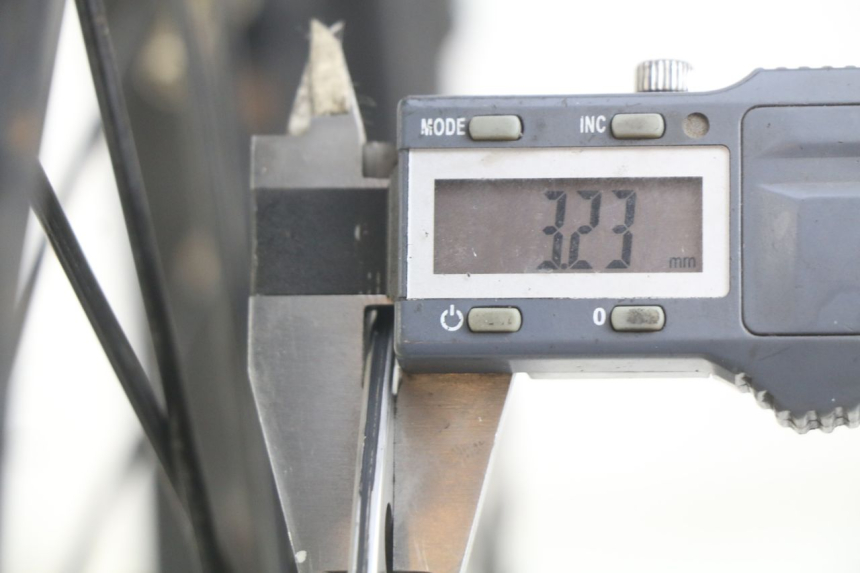 photo de VORDERRADFELGE ORION AGB37 CRF1 DIRT BIKE 125 (2013 - 2021) - Zoom auf Gebrauchszustand