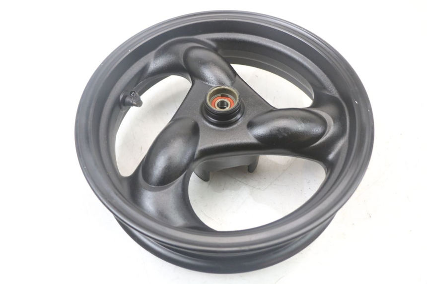 photo de VORDERRADFELGE KYMCO AGILITY 4T 50 (2018 - 2022) - Detailansicht des Bauteils