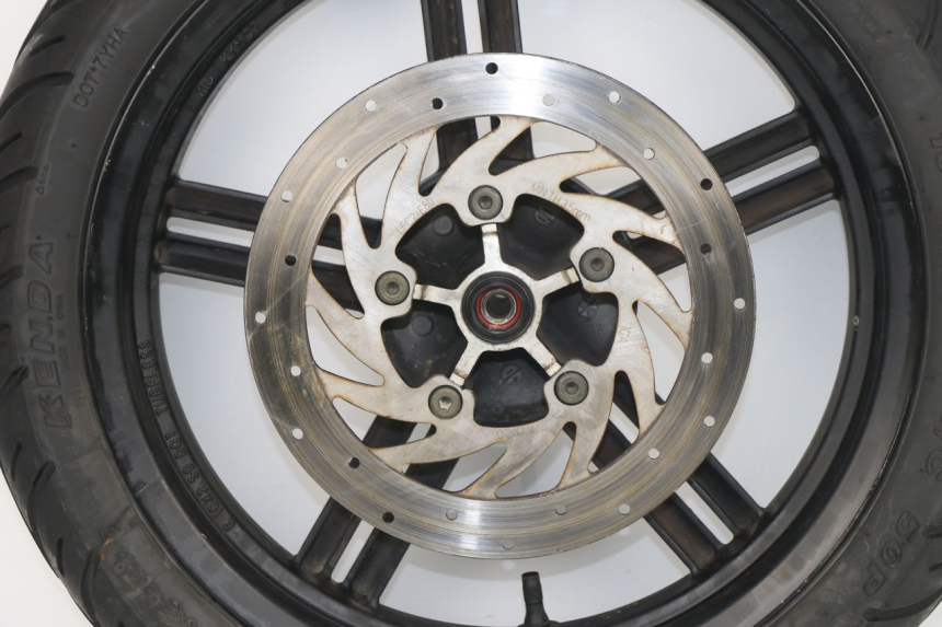 photo de VORDERRADFELGE KYMCO AGILITY CITY 50 (2008 - 2016) - Zoom auf Komponenten