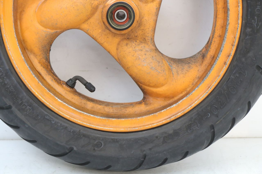 photo de VORDERRADFELGE KYMCO AGILITY FR 2T 50 (2012 - 2017) - Zoom auf Gebrauchszustand