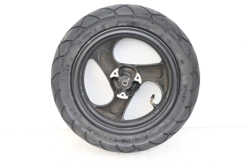 photo de VORDERRADFELGE KYMCO AGILITY FR 2T 50 (2012 - 2017) - Details der Befestigungspunkte