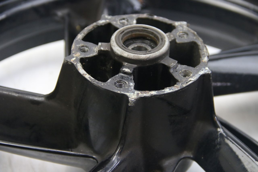 photo de VORDERRADFELGE APRILIA ATLANTIC 500 (2002 - 2003) - Detaillierte Sichtprüfung