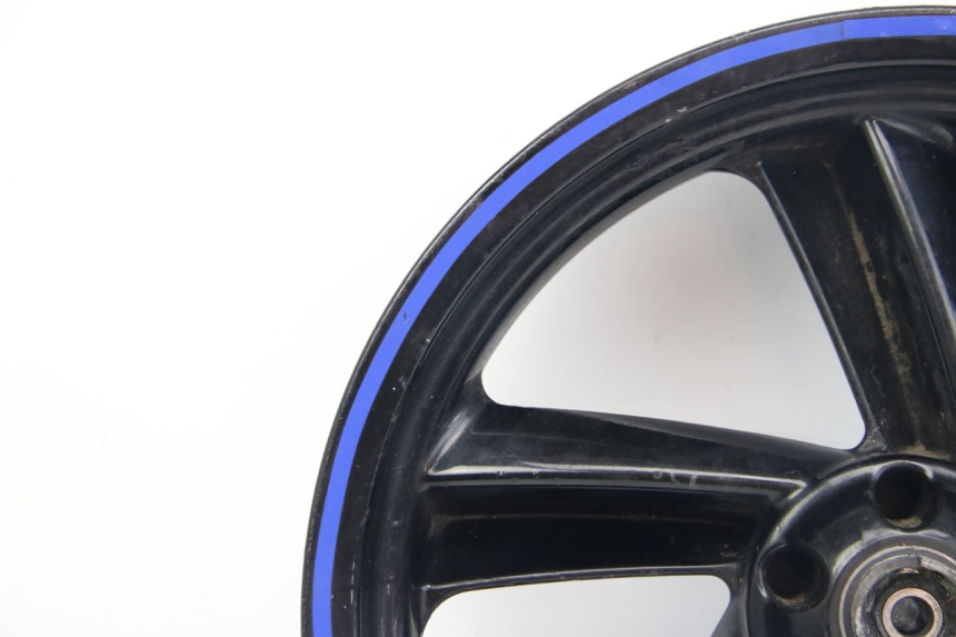 photo de VORDERRADFELGE APRILIA ATLANTIC 500 (2002 - 2003) - Details der Befestigungspunkte