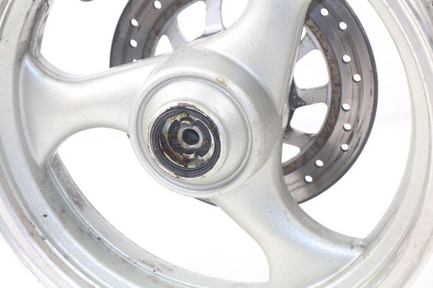 photo de VORDERRADFELGE JONWAY AZTRAL 125 (2008 - 2017) - Details der Befestigungspunkte