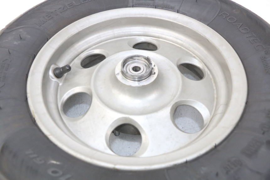 photo de VORDERRADFELGE MBK BOOSTER NEXT GENERATION 50 (2004 - 2007) - Details der Befestigungspunkte