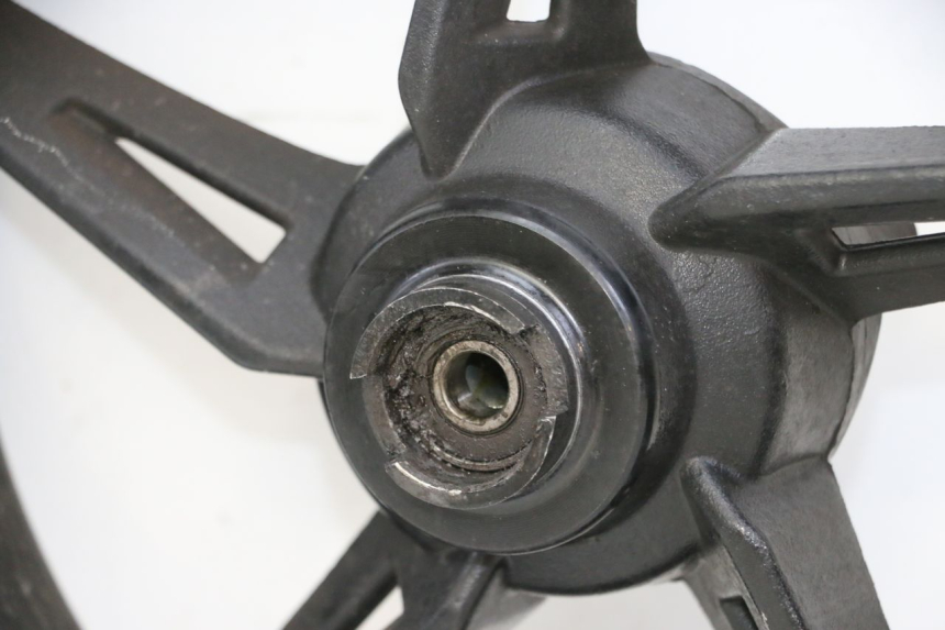 photo de VORDERRADFELGE TNT MOTOR BOSTON 4T 50 (2018 - 2025) - Zoom auf Komponenten