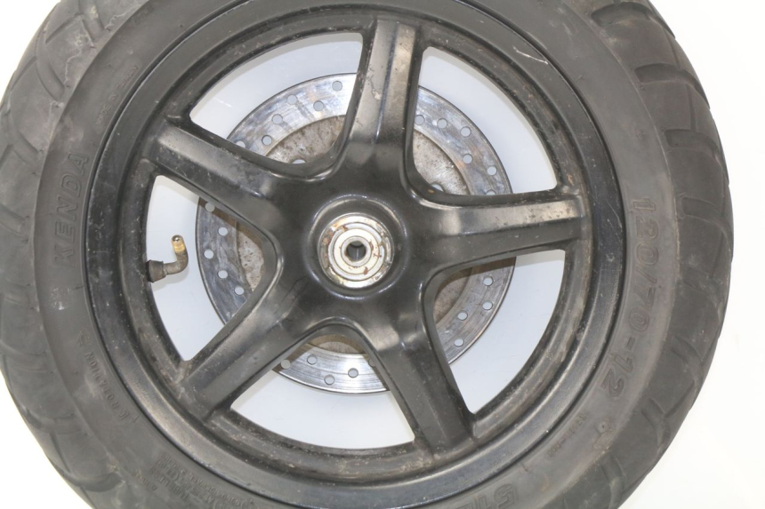 photo de VORDERRADFELGE YAMAHA BW'S BWS 125 (2010 - 2013) - Details der Befestigungspunkte