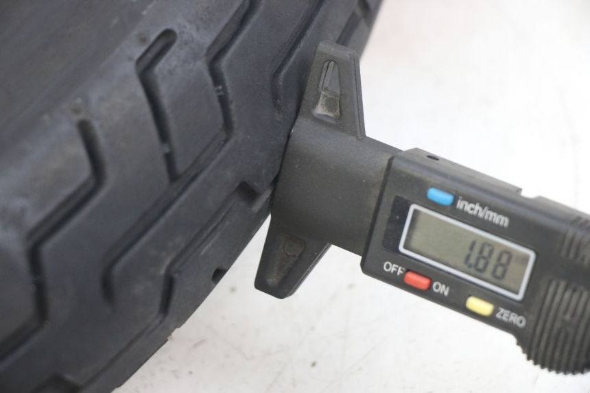 photo de VORDERRAD HONDA CA REBEL 125 (1995 - 2001) - Zoom auf Gebrauchszustand