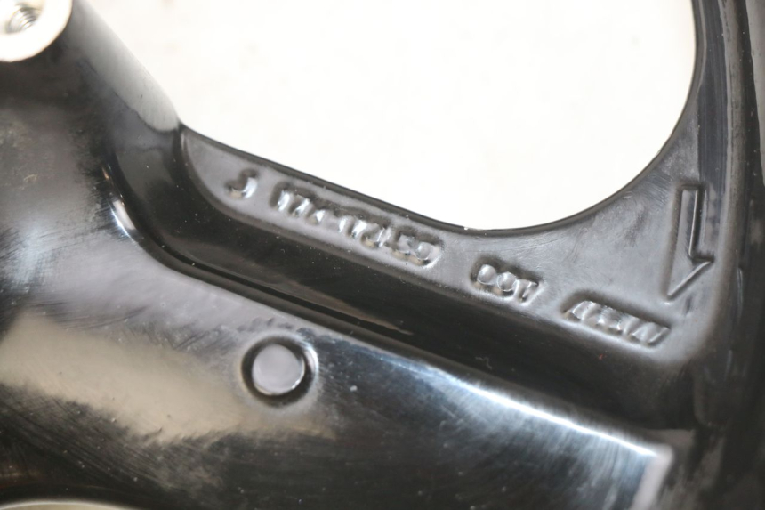 photo de VORDERRAD HONDA CBR F SC25 1000 (1989 - 1992) - Zoom auf Gebrauchszustand