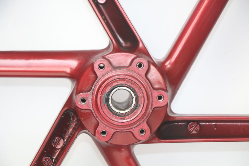 photo de VORDERRADFELGE HONDA CBR RR FIREBLADE 900 (1992 - 1994) - Hochauflösende Nahaufnahme