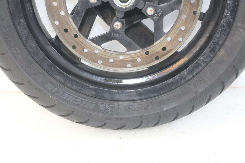 photo de VORDERRADFELGE PEUGEOT CITYSTAR 2T 50 (2018 - 2021) - Hochauflösende Nahaufnahme