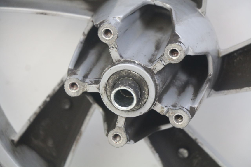 photo de VORDERRAD PEUGEOT CITYSTAR AIR 125 (2014 - 2017) - Weitere Ansicht des Artikels