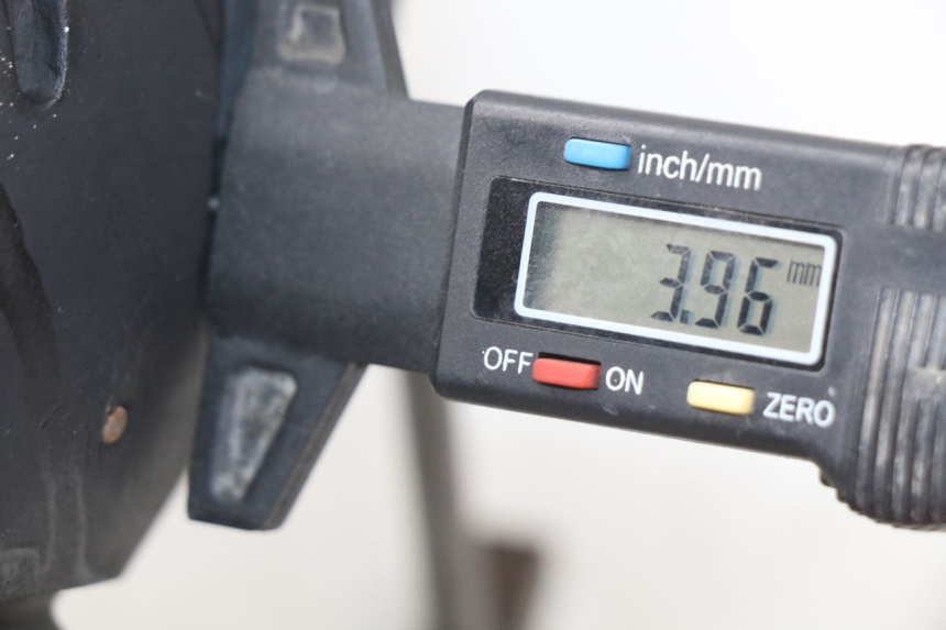 photo de VORDERRADFELGE JMSTAR CJ12M 125 (2005 - 2007) - Zoom auf Gebrauchszustand