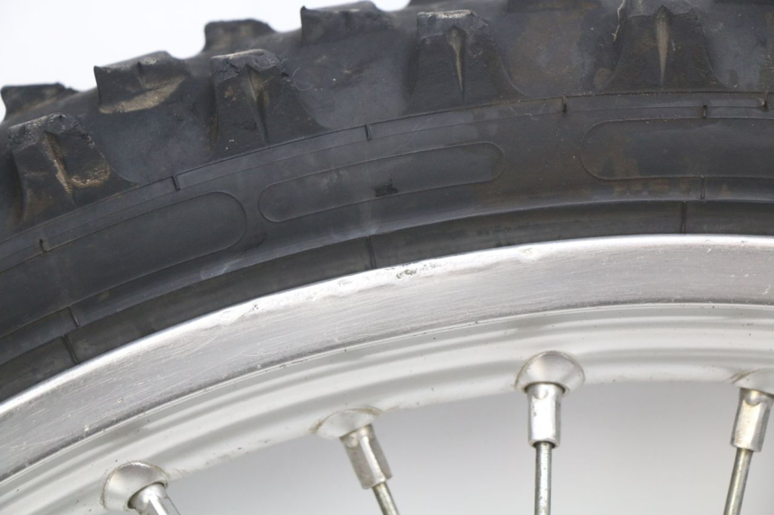 photo de VORDERRAD HONDA CRF CR-F 450 (2005 - 2008) - Detaillierte Sichtprüfung