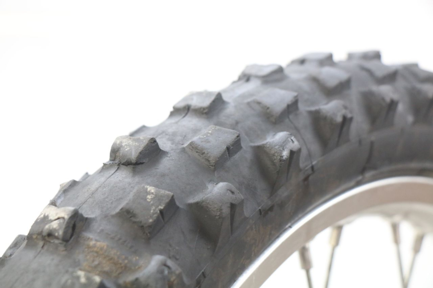 photo de VORDERRAD HONDA CRF CR-F 450 (2005 - 2008) - Zoom auf Gebrauchszustand