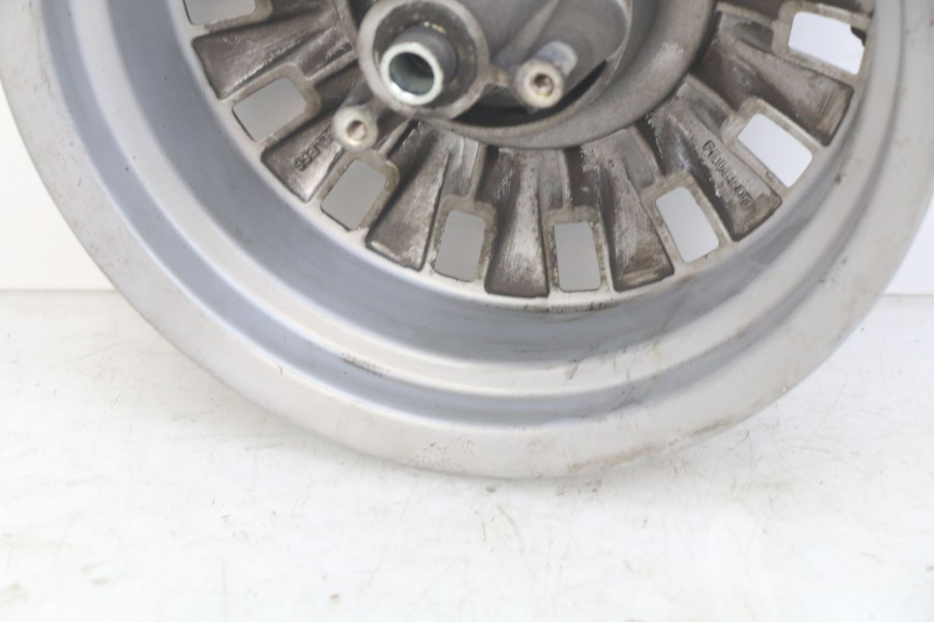 photo de VORDERRAD PEUGEOT DJANGO 4T 50 (2014 - 2019) - Oberflächenzustand und Material