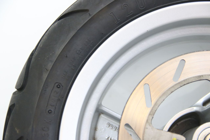 photo de VORDERRADFELGE PEUGEOT E-VIVACITY 1 (2012 - 2018) - Weitere Ansicht des Artikels