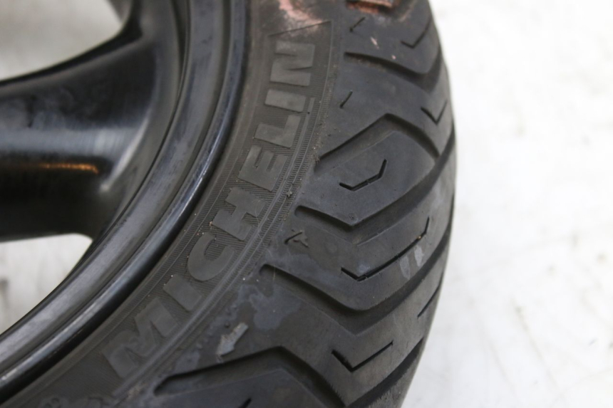 photo de VORDERRAD PEUGEOT ELYSTAR 50 (2002 - 2014) - Details der Befestigungspunkte