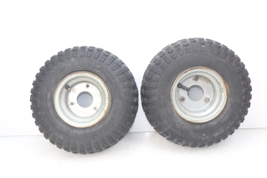 photo de VORDERRADFELGE CHINESE QUAD ENFANT ATV PUMA 50 - Details der Befestigungspunkte