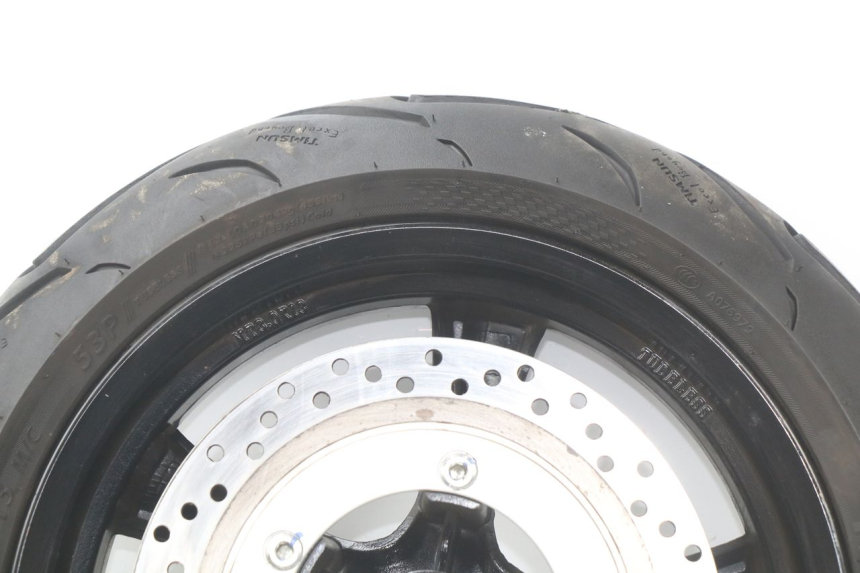 photo de VORDERRADFELGE JM MOTORS F45i 4T 50 (2020 - 2023) - Hochauflösende Nahaufnahme