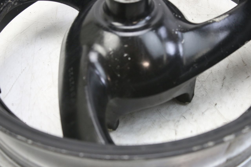 photo de VORDERRADFELGE HONDA FES S-WING SWING ABS 125 (2007 - 2015) - Details der Befestigungspunkte