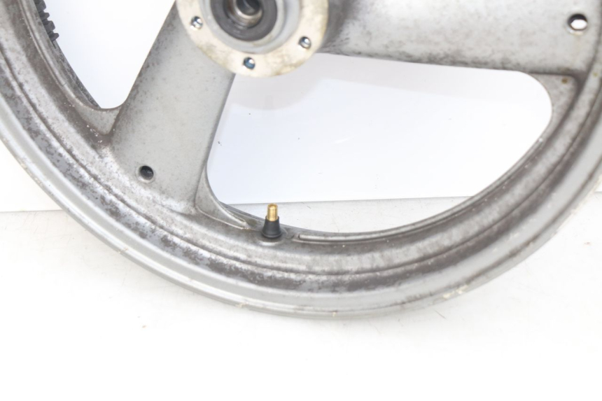 photo de VORDERRADFELGE YAMAHA FJ 3CX 1200 (1986 - 1996) - Detailansicht des Bauteils