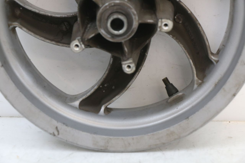 photo de VORDERRADFELGE PIAGGIO FLY 2T 50 (2004 - 2017) - Details der Befestigungspunkte