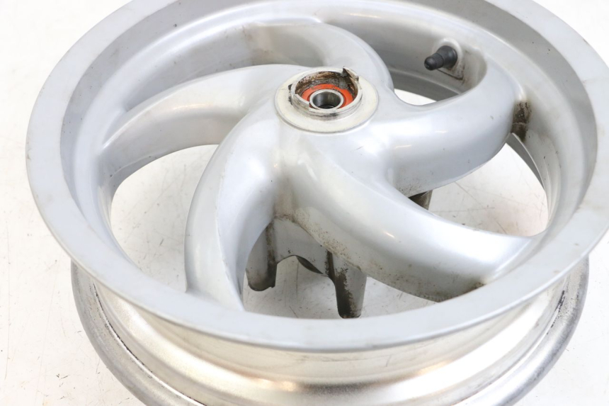 photo de VORDERRADFELGE PIAGGIO FLY 2T 50 (2004 - 2017) - Charakteristische Merkmale