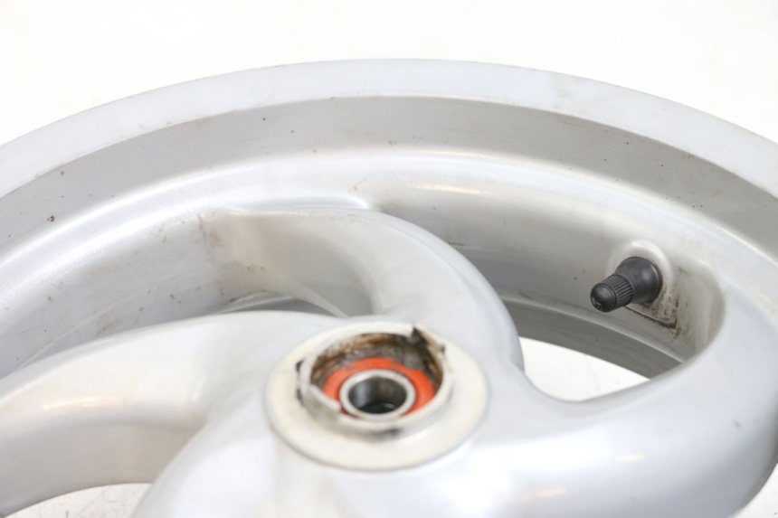 photo de VORDERRADFELGE PIAGGIO FLY 2T 50 (2004 - 2017) - Zoom auf Komponenten