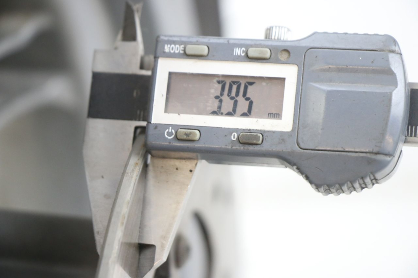 photo de VORDERRAD PIAGGIO FLY 125 (2005 - 2012) - Zoom auf Gebrauchszustand