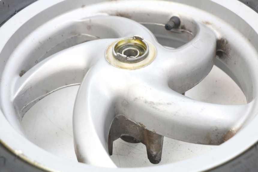 photo de VORDERRADFELGE PIAGGIO FLY 100 (2006 - 2010) - Kennzeichnungen und Originalreferenzen