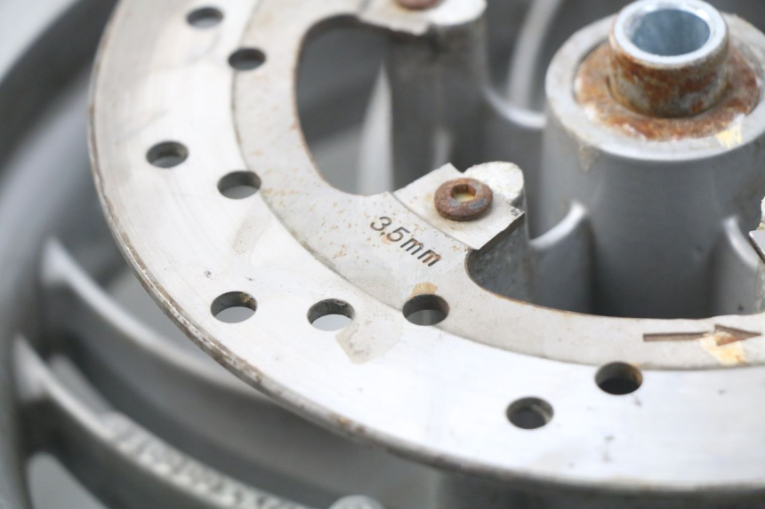 photo de VORDERRADFELGE PIAGGIO FLY IE 125 (2012 - 2017) - Detailansicht des Bauteils