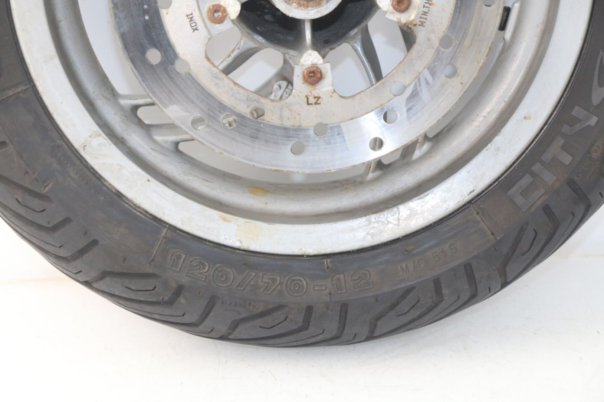 photo de VORDERRADFELGE PIAGGIO FLY IE 125 (2012 - 2017) - Zoom auf Komponenten