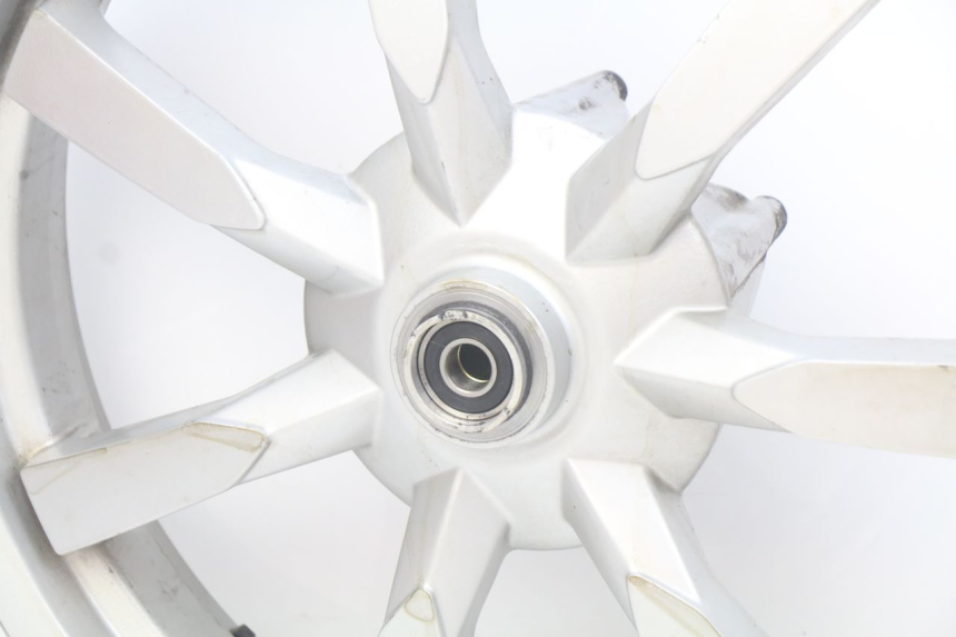 photo de VORDERRADFELGE PEUGEOT GEOPOLIS 400 (2007 - 2013) - Charakteristische Merkmale