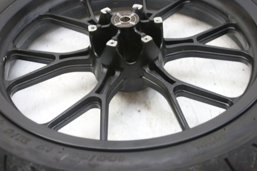 photo de VORDERRAD DERBI GPR 50 (2004 - 2009) - Details der Befestigungspunkte