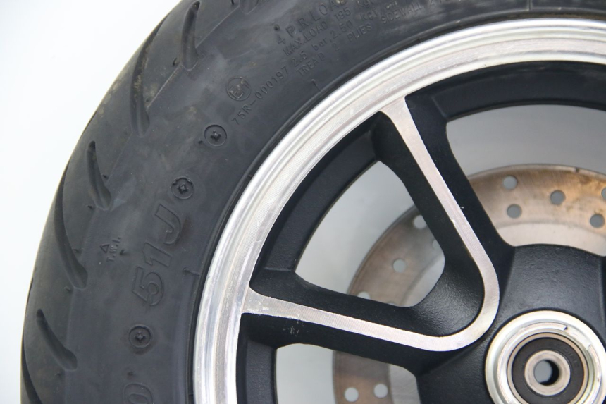 photo de VORDERRADFELGE JM MOTORS GT LINE 4T 50 (2021 - 2023) - Hochauflösende Nahaufnahme