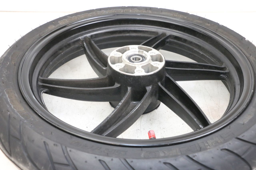 photo de VORDERRADFELGE HYOSUNG GTR 125 (2006 - 2008) - Technische Nahaufnahme