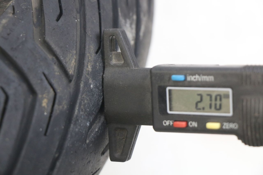 photo de VORDERRADFELGE SYM GTS EFI 125 (2012 - 2016) - Zoom auf Gebrauchszustand