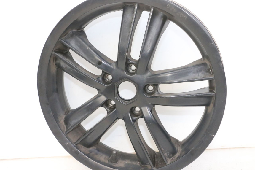 photo de VORDERRADFELGE PIAGGIO IE MP3 YOURBAN 300 (2011 - 2016) - Details der Befestigungspunkte