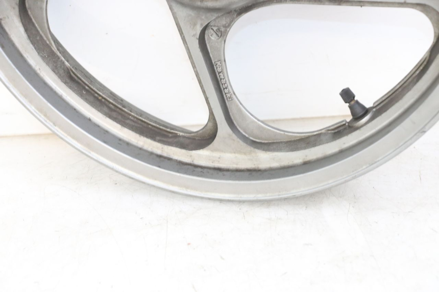 photo de VORDERRADFELGE KAWASAKI GTR 1000 (1994 - 2004) - Oberflächenzustand und Material