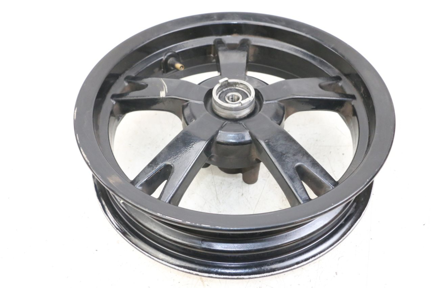 photo de VORDERRADFELGE PEUGEOT KISBEE 2T 50 (2018 - 2022) - Zoom auf Komponenten