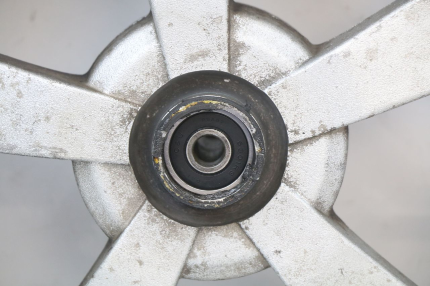 photo de VORDERRAD PEUGEOT KISBEE 4T 50 (2018 - 2022) - Alternative Perspektive