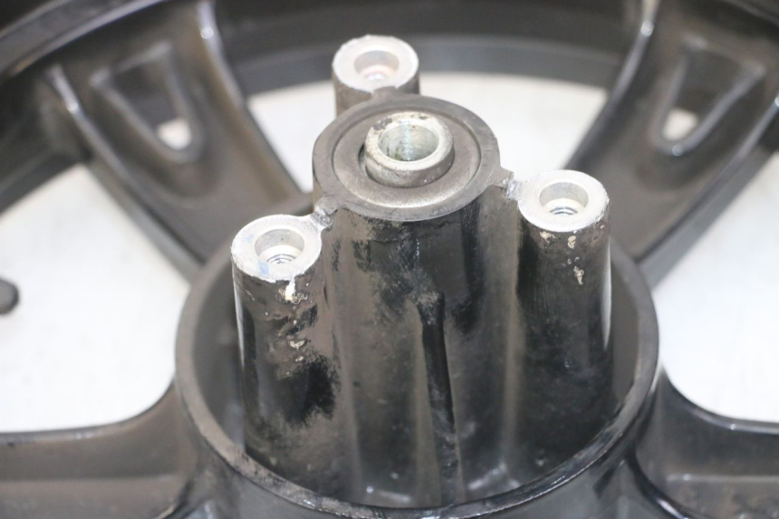 photo de VORDERRAD PEUGEOT KISBEE 4T 50 (2018 - 2022) - Hochauflösende Nahaufnahme